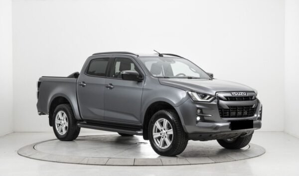Isuzu D-Max 1.9 Double Cab Black Edition 4D Aut