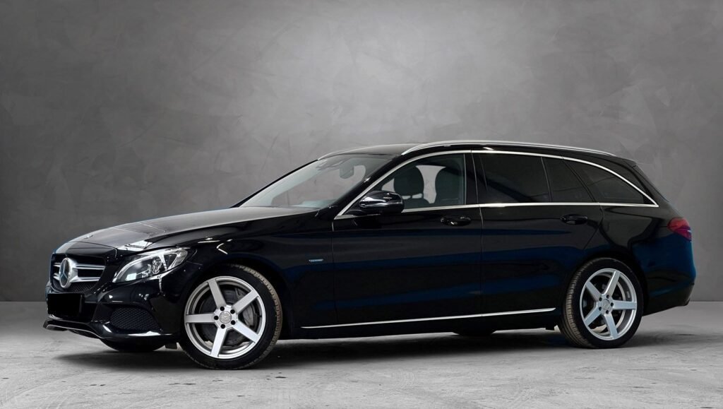 Mercedes-Benz Classe C 350 e AMG Line