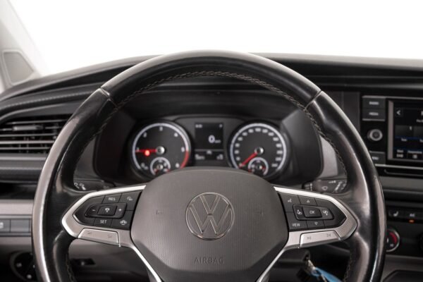 10 Volkswagen Transporter 2.0 TDI 150 ch K Plus 4M | ACC/Crochet/Webasto/Caméra