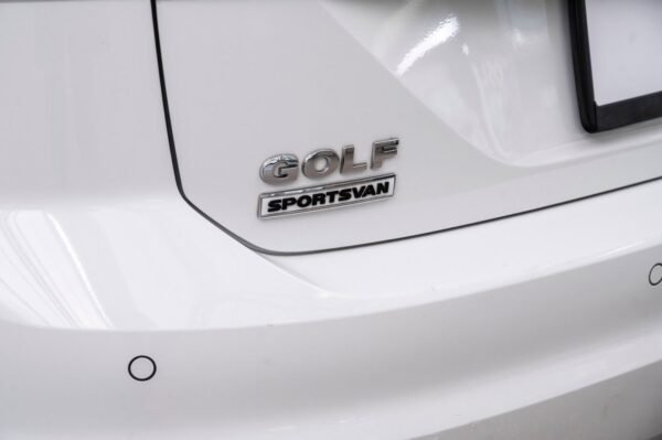 10 Volkswagen Golf 1.4 TSI 150 ch DSG7