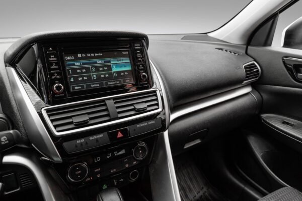 Mitsubishi Eclipse Cross 1.5 T-MIVEC 163 ch 4WD