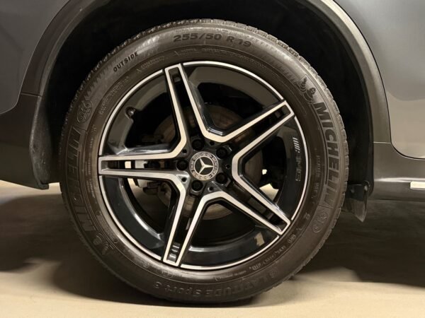 Mercedes-Benz GLC 220 d 4MATIC AMG Line