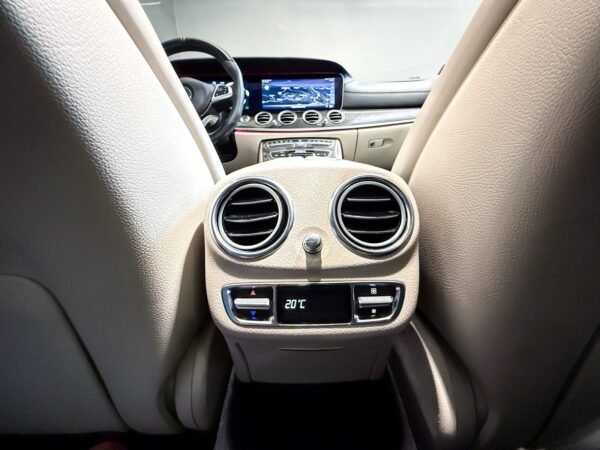 11 Mercedes-Benz Classe E 63 S 4MATIC+