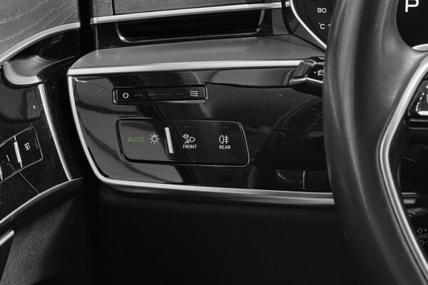 Audi A8 3.0 TDI V6 Quattro