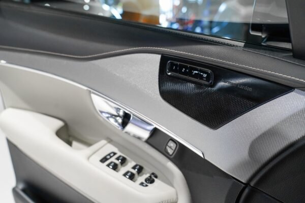 Volvo XC90 T8 R-Design Polestar AWD