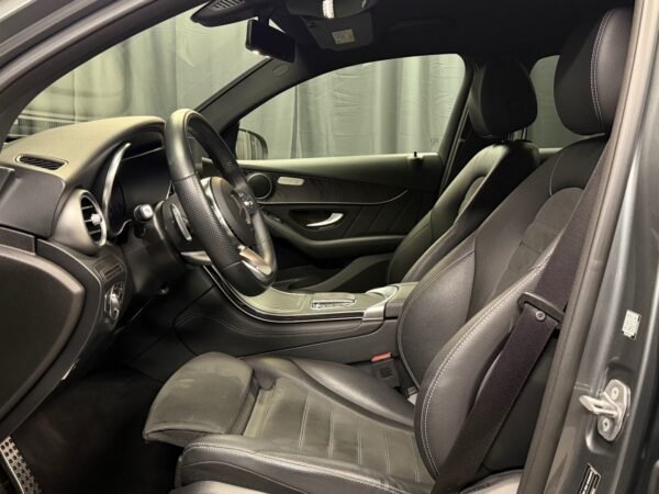 Mercedes-Benz GLC 220 d 4MATIC AMG Line