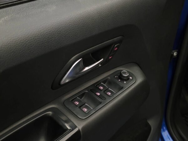 12 Volkswagen Amarok V6 3.0 TDI 224 ch Aventura 4Motion