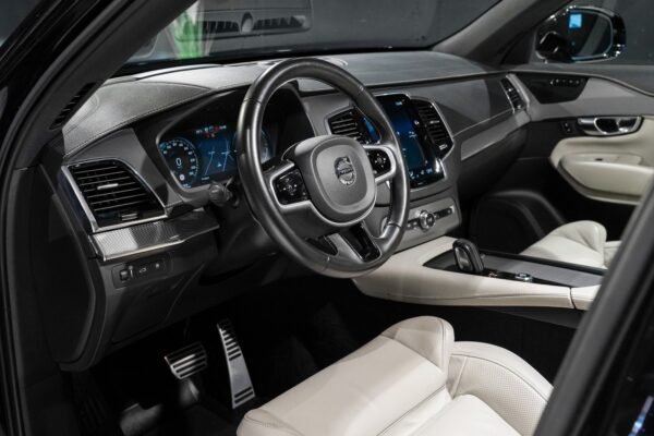 Volvo XC90 T8 R-Design Polestar AWD
