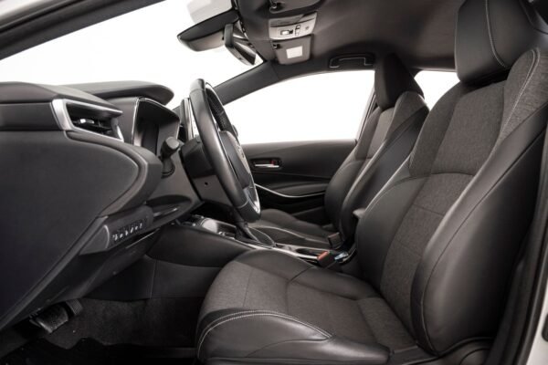 Toyota Corolla 1.8 Hybrid Active