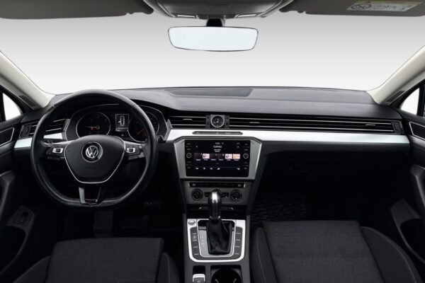Volkswagen Passat 1.6 TDI 120 ch DSG (B8)