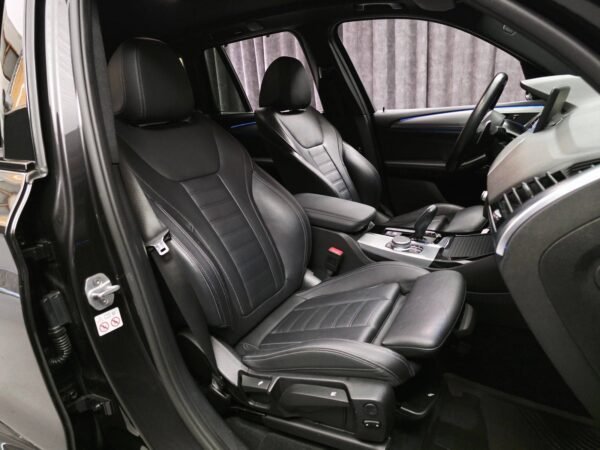 13 BMW X3 xDrive30e M Sport