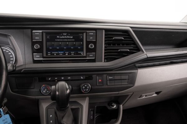 14 Volkswagen Transporter 2.0 TDI 150 ch K Plus 4M | ACC/Crochet/Webasto/Caméra