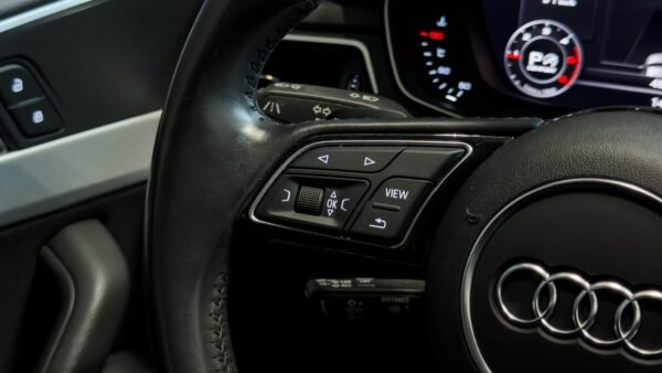 14 Audi A4 2.0 TDI 190 S-Tronic