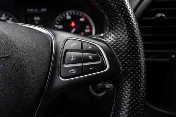 14 Mercedes-Benz Vito 119 CDI 4MATIC