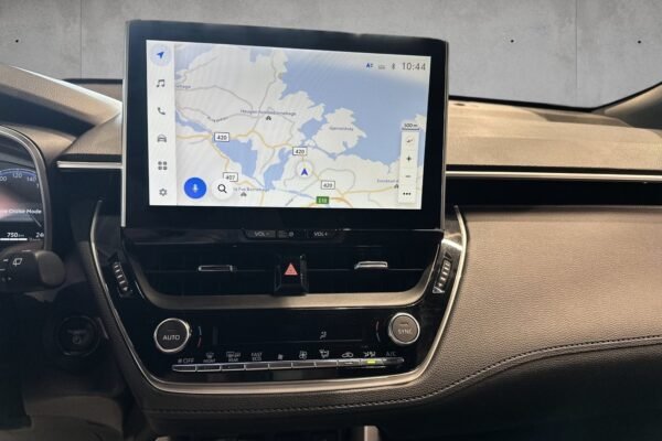 Toyota Corolla Cross 2,0 Hybrid AWD-i Executive