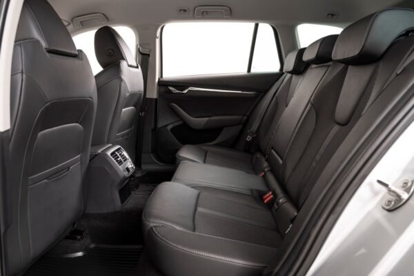 Skoda Octavia Style 150HK 4X4 DSG | Krok/ACC/Webasto/Caméra
