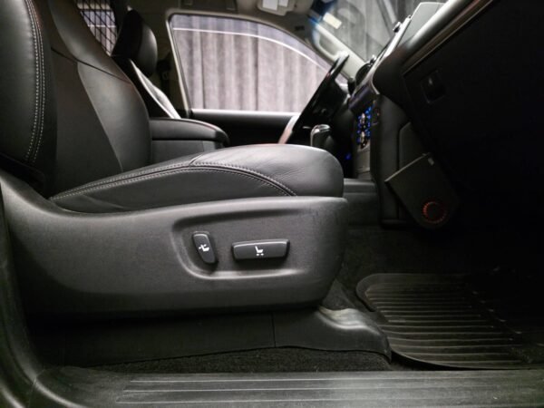 16 Toyota Land Cruiser 2.8 D-4D GX