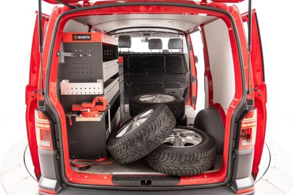 17 Volkswagen Transporter 2.0 TDI 150 ch K Plus 4M | ACC/Crochet/Webasto/Caméra