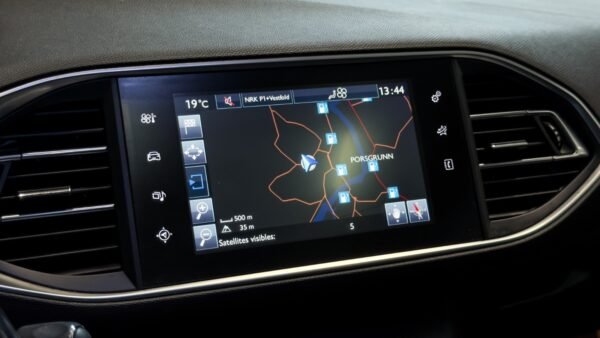 Peugeot 308 SW BlueHDi 120