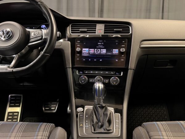 Volkswagen Golf VII GTE 1.4 TSI Plug-in Hybrid Facelift