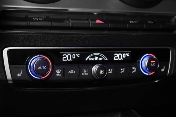 17 Audi Q2 TFSI (ACC/DEFA/Sièges sport/LED/DAB+/Capteur)