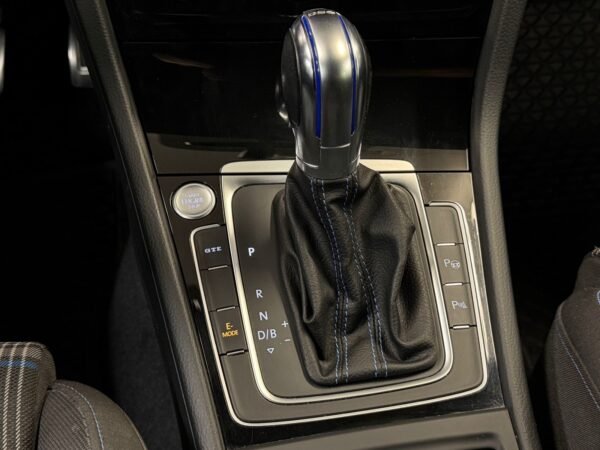 Volkswagen Golf VII GTE 1.4 TSI Plug-in Hybrid Facelift