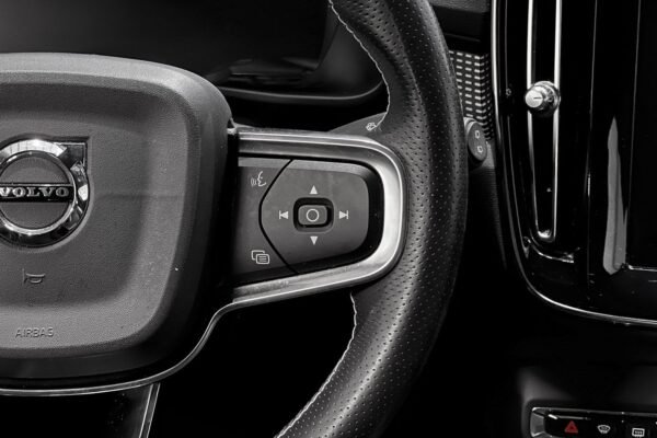 Volvo XC40 T5 R-Design