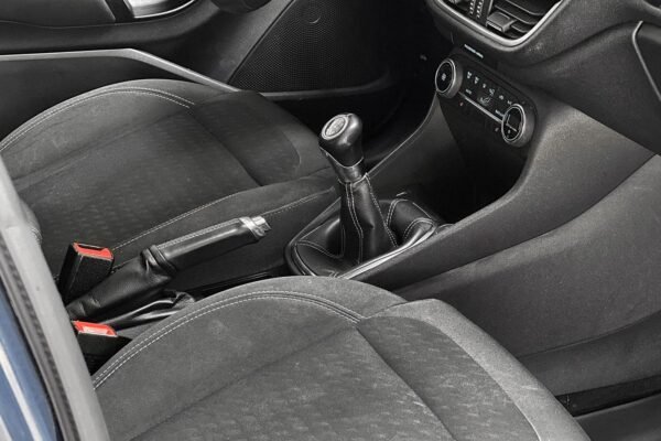 18 Ford Fiesta Faible km|Croisière|DAB|Climat|Sièges chauffants