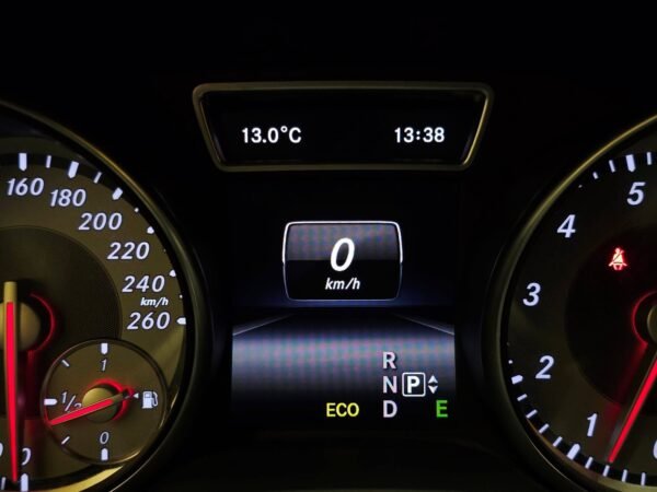 Mercedes-Benz CLA 180 Urban