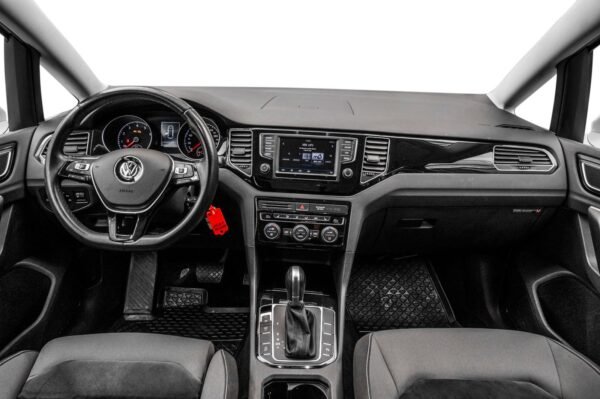 19 Volkswagen Golf 1.4 TSI 150 ch DSG7