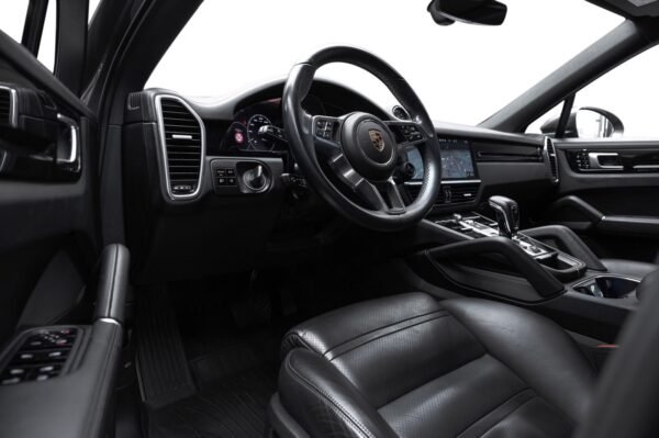 Porsche Cayenne Coupe E-HYBRID 476CH ACC 18-VEIS BOSE LUFT SPORT-CHRONO PDLS+