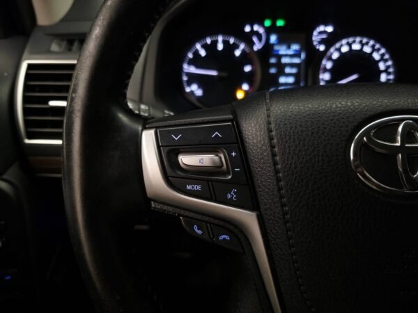 19 Toyota Land Cruiser 2.8 D-4D GX