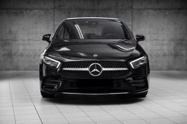 Mercedes-Benz A180