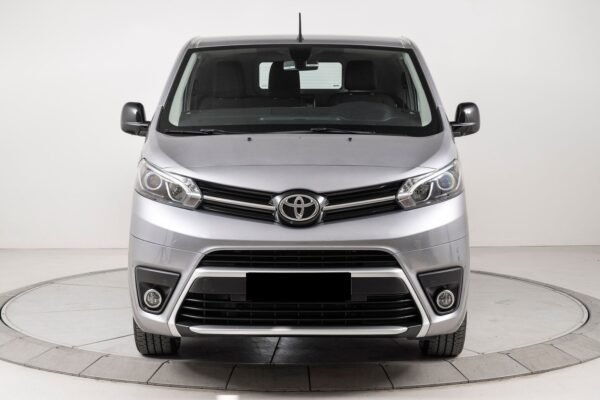 2 Toyota Proace 2,0 D 144 Comfort L2H1 Aut Cruise/Krok/Kamera/Webasto
