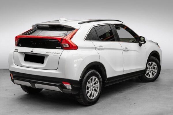 Mitsubishi Eclipse Cross 1.5 T-MIVEC 163 ch 4WD