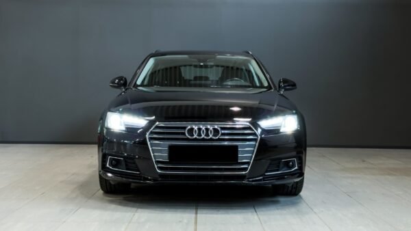 2 Audi A4 2.0 TDI 190 S-Tronic