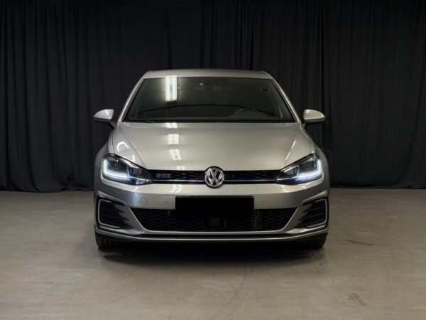 Volkswagen Golf VII GTE 1.4 TSI Plug-in Hybrid Facelift