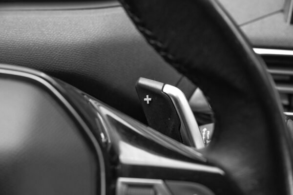 Peugeot 5008 1.5 HDi 130CH 7-SETS KROK CRUISE