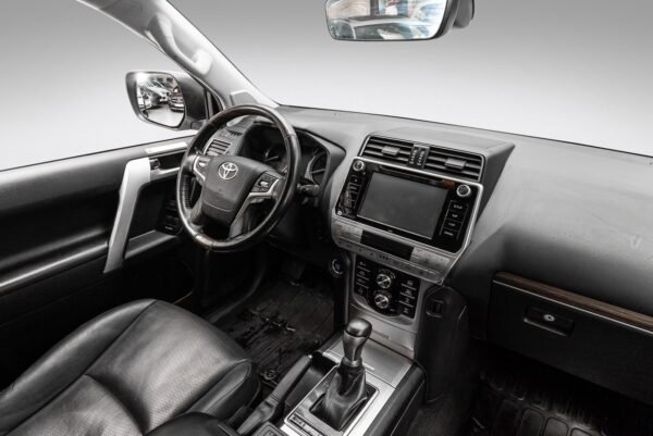 Toyota Land Cruiser Prado 150 2.8 D-4D VX