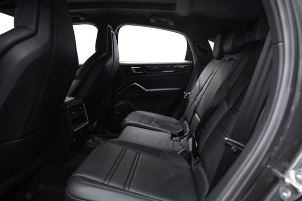Porsche Cayenne Coupe E-HYBRID 476CH ACC 18-VEIS BOSE LUFT SPORT-CHRONO PDLS+