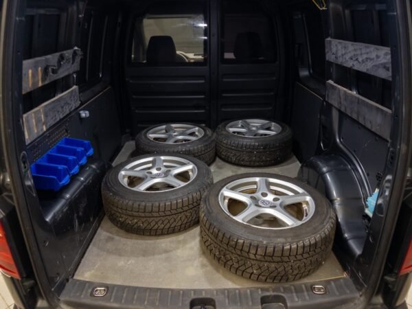 21 Volkswagen Caddy 2.0TDi 102ch DSG