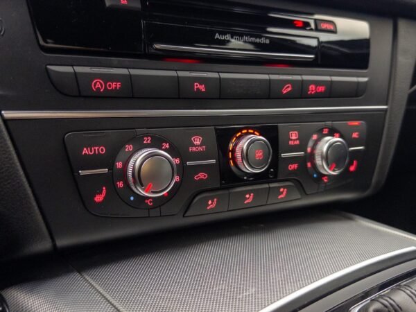 Audi A6 allroad quattro 3.0 TDI
