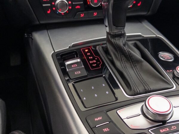Audi A6 allroad quattro 3.0 TDI