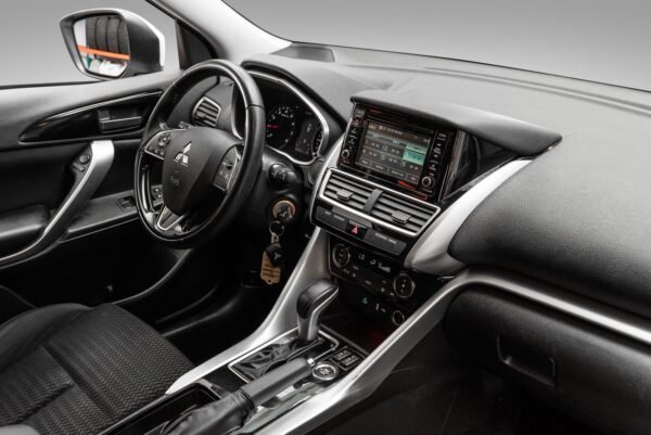 Mitsubishi Eclipse Cross 1.5 T-MIVEC 163 ch 4WD