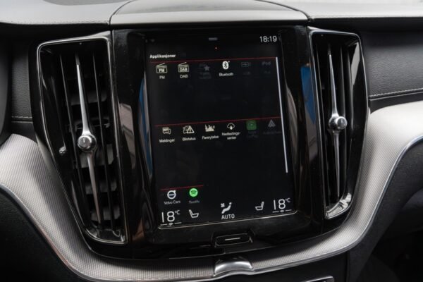 Volvo XC60 T8 AWD R-Design