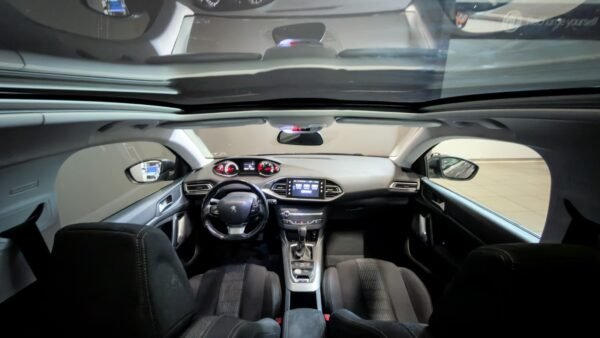 Peugeot 308 SW BlueHDi 120