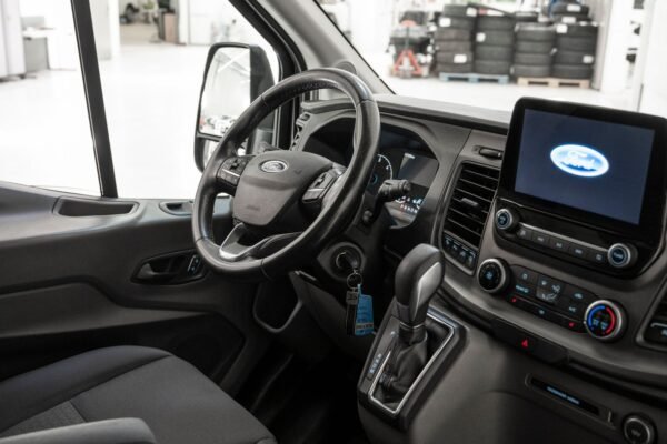 Ford Transit 2.0 EcoBlue / TDCi 185 L3H3 Trend