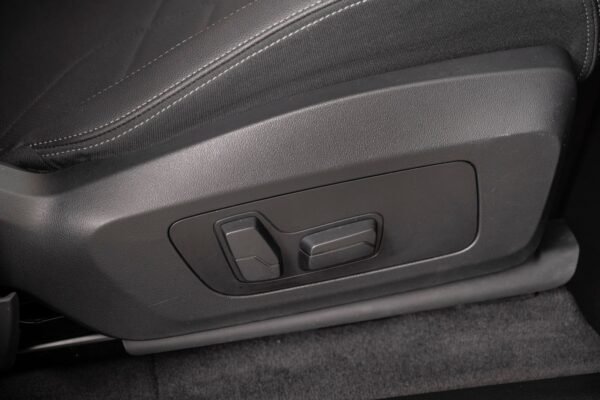 BMW X1 xDrive30e M-sport ACC Krok 360 H&K HUD