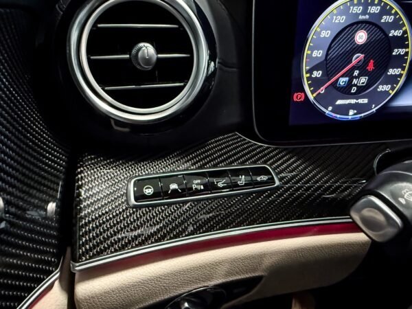 27 Mercedes-Benz Classe E 63 S 4MATIC+
