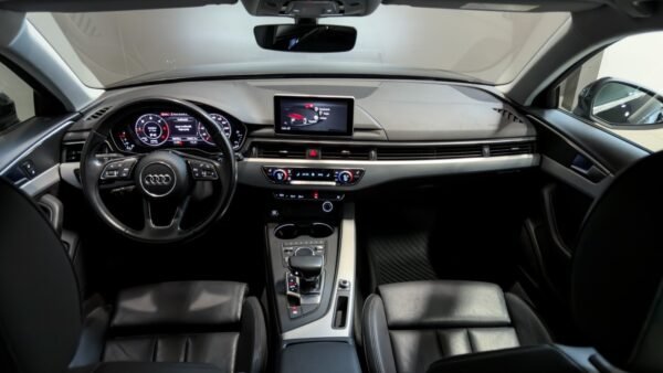 29 Audi A4 2.0 TDI 190 S-Tronic